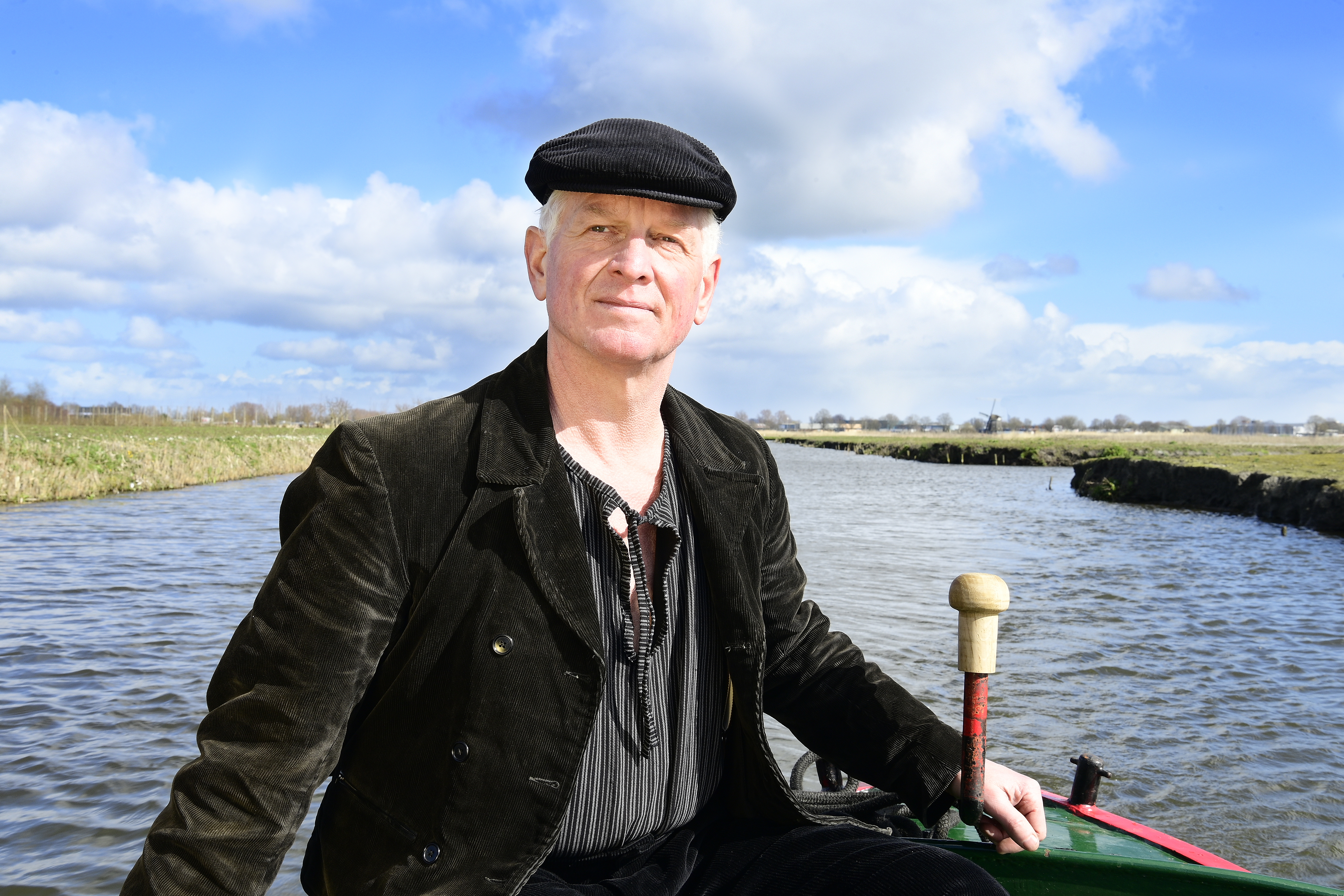 RECHT OP DE AFLOOP VAN HET MYSTERIE VAN LANGEDIJK AF