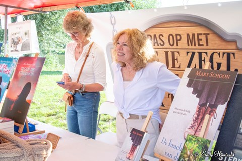 </p><p>Langedoiker Markt in Broek op Langedijk, 20 augustus 2022,</p><p>met Mary Schoon</p><p>