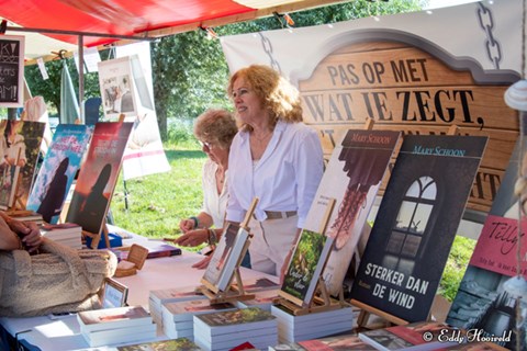 </p><p>Langedoiker Markt in Broek op Langedijk, 20 augustus 2022,</p><p>met Mary Schoon</p><p>